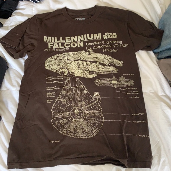 STAR WARS Millennium Falcon tee